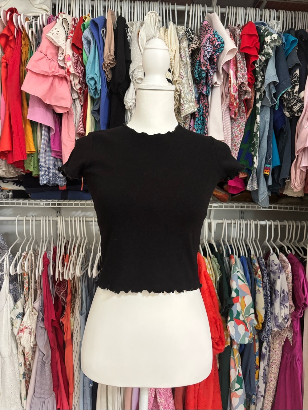 Brandy Melville Black Ribbed Lettuce-Edge Crop Top